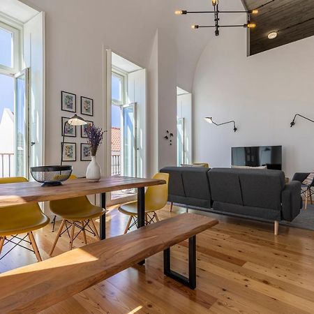 Glamorous 3Bdr Apartment In City Center By Lovelystay リスボン エクステリア 写真