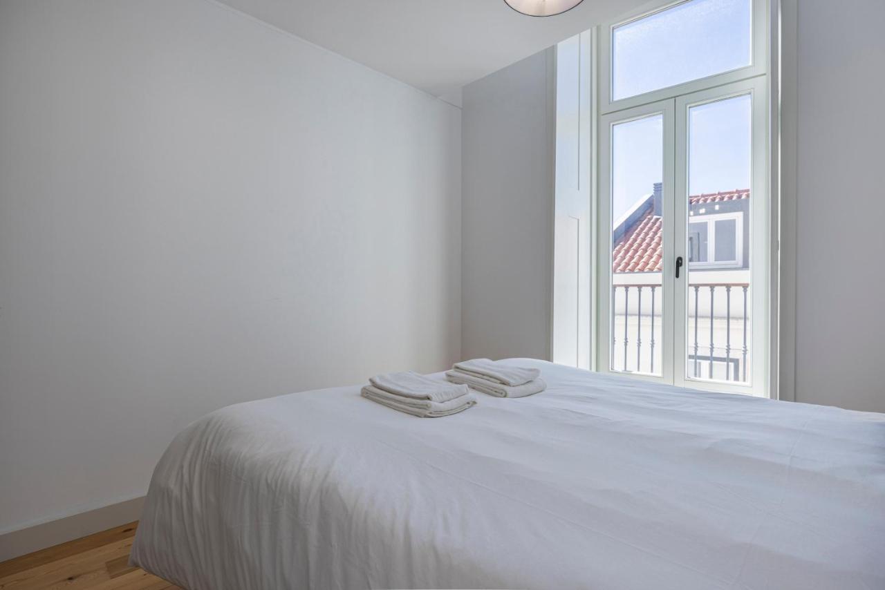 Glamorous 3Bdr Apartment In City Center By Lovelystay リスボン エクステリア 写真