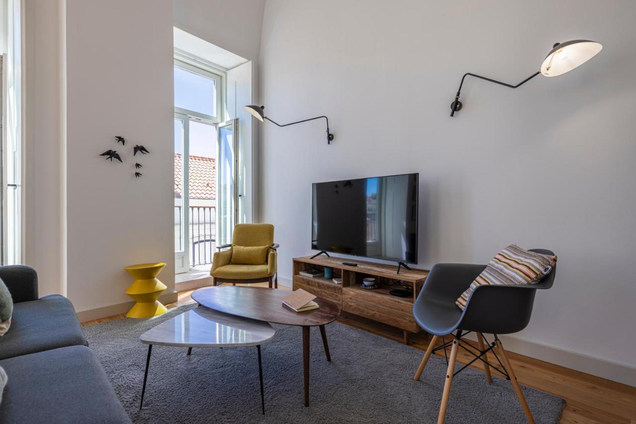 Glamorous 3Bdr Apartment In City Center By Lovelystay リスボン エクステリア 写真