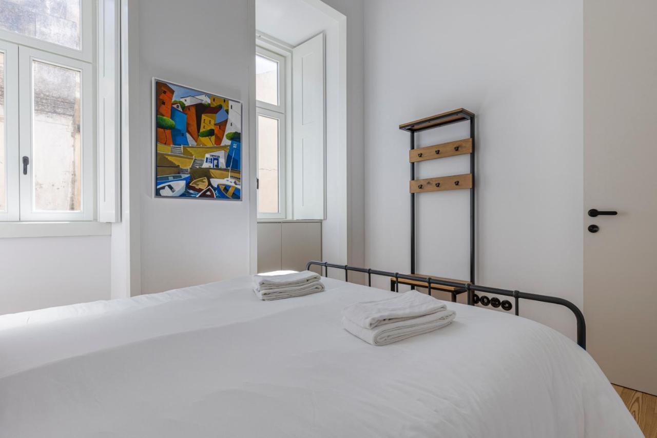 Glamorous 3Bdr Apartment In City Center By Lovelystay リスボン エクステリア 写真