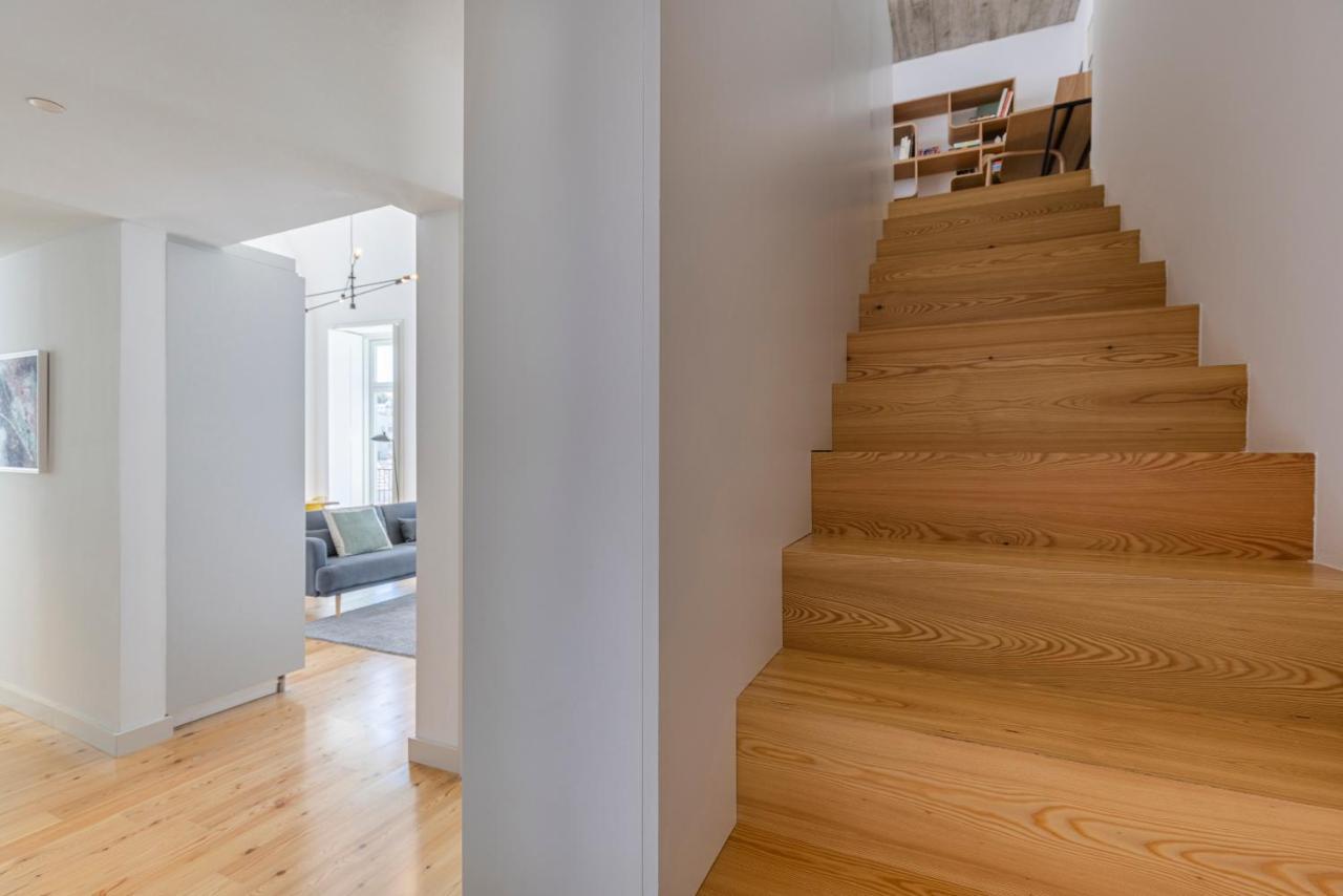 Glamorous 3Bdr Apartment In City Center By Lovelystay リスボン エクステリア 写真